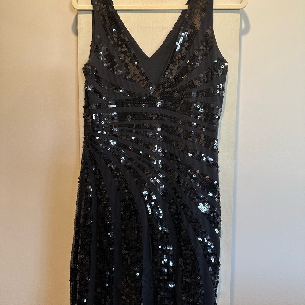 Le Chateau Elegant Black Sequin Dress - Picture 4 of 5